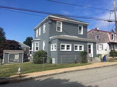 138 Evarts St in Newport, RI - Building Photo