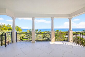 155 S Ocean Ave in Palm Beach Shores, FL - Building Photo - Building Photo