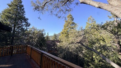 53390 Circle View Dr in Idyllwild, CA - Foto de edificio - Building Photo