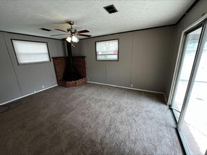 1290 Beechwood Rd in Columbus, OH - Building Photo - Building Photo