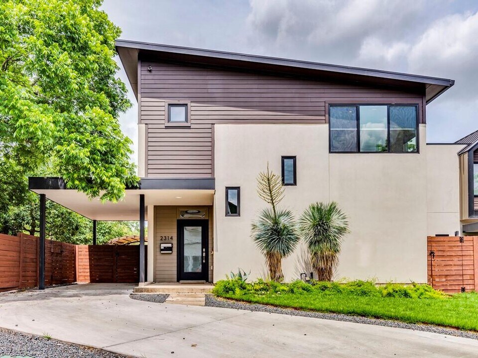 2314 S 3rd St in Austin, TX - Building Photo