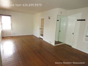 207 S Primrose Ave in Monrovia, CA - Building Photo - Building Photo