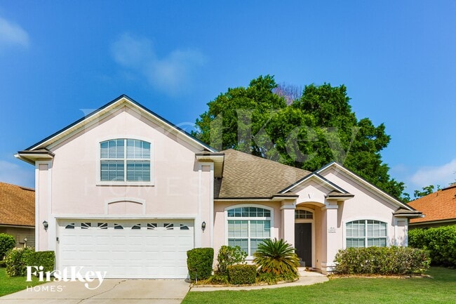 property at 4592 Royal Port Dr