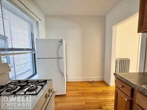 2648 N Spaulding Ave, Unit 1 in Chicago, IL - Building Photo - Building Photo