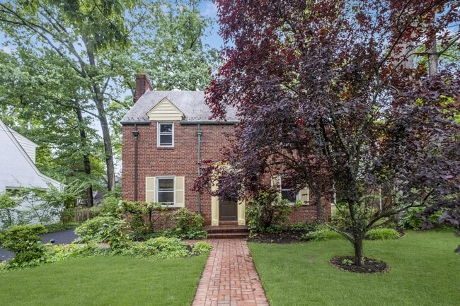 property at 4613 Amherst Rd