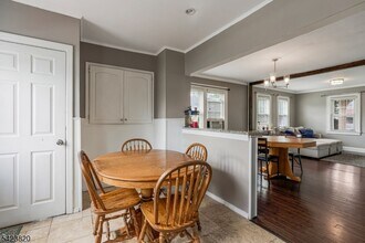 110 Parker St in Middlesex, NJ - Building Photo - Building Photo