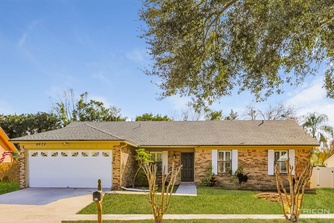 4672 Wassail Dr in Jacksonville, FL - Building Photo
