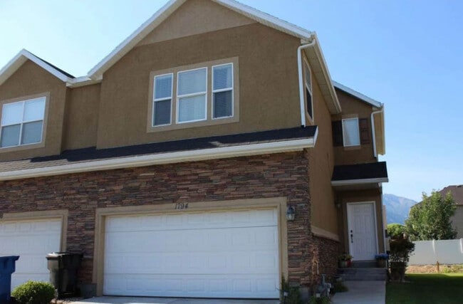 property at 1794 E 920 S