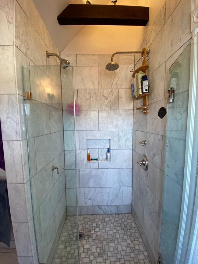 381 Highland Ave, Unit 381 Highland Ave