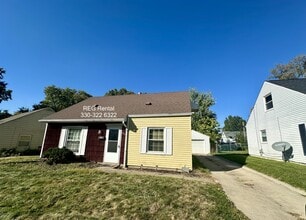 1265 Anderson Rd in Cuyahoga Falls, OH - Building Photo - Building Photo