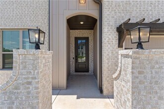 3008 S 14th Pl in Rogers, AR - Building Photo - Building Photo