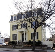 441 Angell St in Providence, RI - Building Photo - Building Photo
