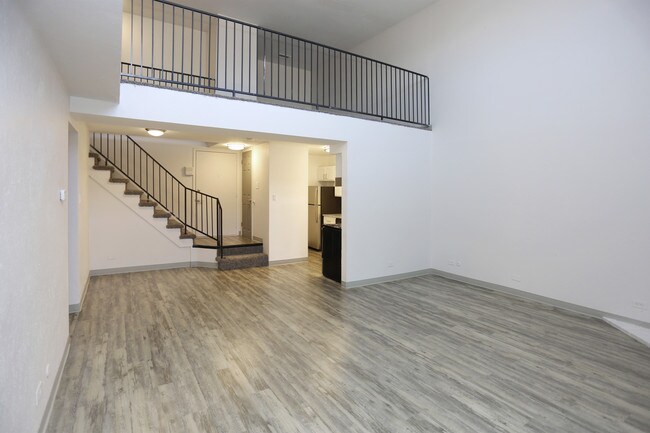 Holiday Gardens in Lakewood, CO - Foto de edificio - Interior Photo
