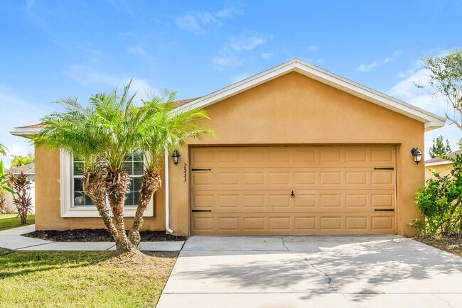 property at 2533 Bobby Lee Ln