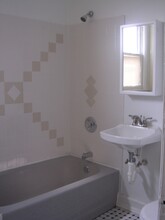 3349 N Holton St-Unit -3349 in Milwaukee, WI - Building Photo - Building Photo