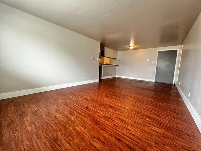 1001 Robertson St in Fort Collins, CO - Foto de edificio - Building Photo