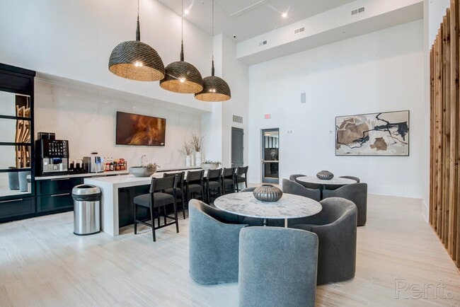 Tapestry Nona in Orlando, FL - Building Photo - Building Photo