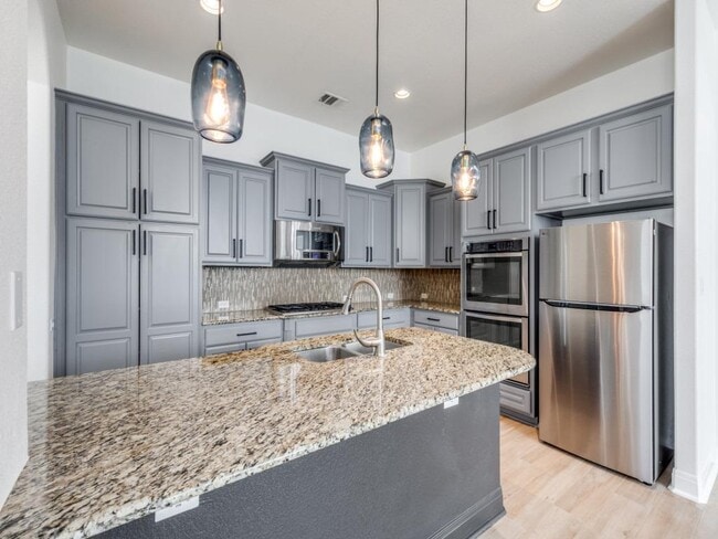 15224 Glen Heather Dr in Lakeway, TX - Building Photo - Building Photo