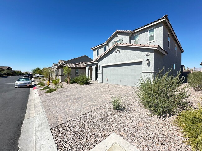 8611 Vermont Vis St in Las Vegas, NV - Building Photo - Building Photo