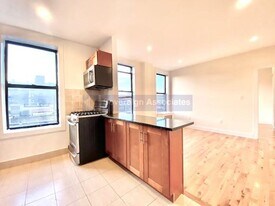 260 Convent Ave, Unit 65 in New York, NY - Building Photo