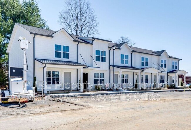 619 Hadley Vlg Blvd in Nashville, TN - Building Photo - Building Photo