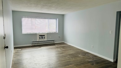 137 Winthrop St in Framingham, MA - Building Photo - Building Photo
