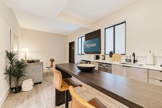 3031 NE 4th Ave-Unit -ID1272305P in Miami, FL - Building Photo - Building Photo