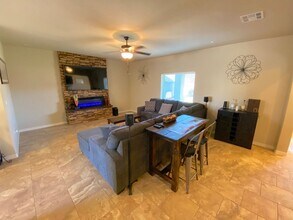 14252 Earl Chokiski in El Paso, TX - Building Photo - Building Photo