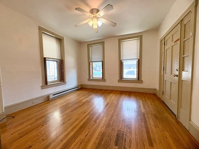property at 216 S Market St