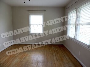 809 Grand Blvd in Cedar Falls, IA - Building Photo - Building Photo