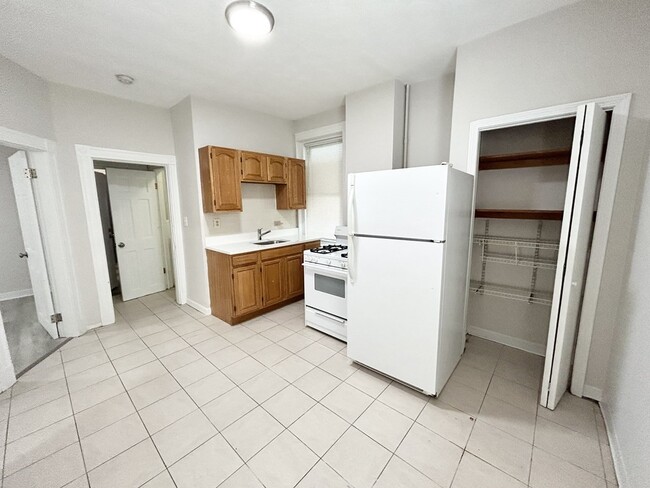 178 Gove St, Unit #2
