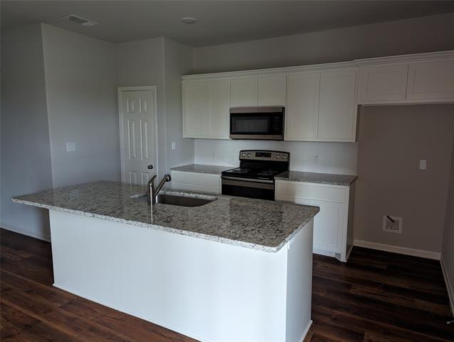 2700 Ginger Ct in Sherman, TX - Building Photo