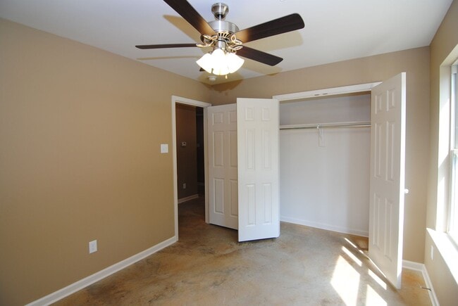 103 Cherrywood Dr in Sherwood, AR - Building Photo - Building Photo