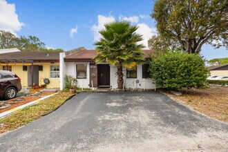 5310 SW 138th Pl in Miami, FL - Building Photo - Building Photo