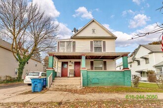1335 Hamilton Ave NW in Grand Rapids, MI - Building Photo - Building Photo