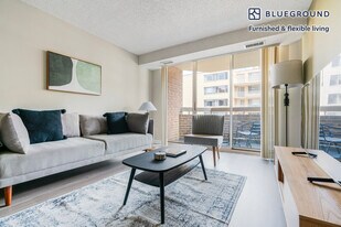 2140 L St NW, Unit FL7-ID1123 in Washington, DC - Building Photo