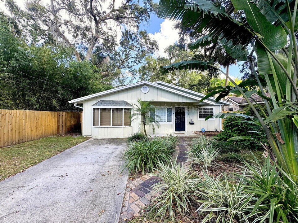 729 Hayden Ln in Orlando, FL - Building Photo
