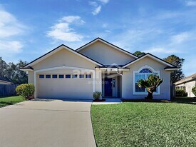 1758 Dartmouth Dr in Middleburg, FL - Building Photo