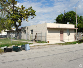 4023 SW 19th St in Hollywood, FL - Building Photo - Building Photo