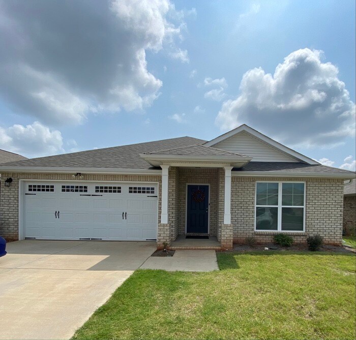 107 Daymark Dr in Madison, AL - Building Photo