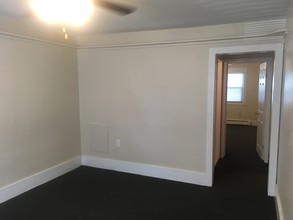 Portfolio Sale in Baltimore, MD - Building Photo - Interior Photo