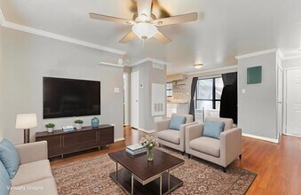 101 Stratford St in Houston, TX - Building Photo - Building Photo