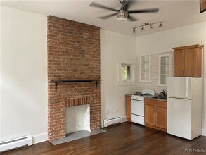 77 Johnson Park in Buffalo, NY - Building Photo - Building Photo