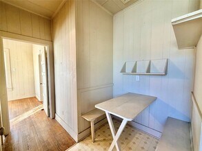 1006 Gregg St in Denton, TX - Foto de edificio - Building Photo