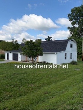 5157 Herrin Rd in Carterville, IL - Building Photo - Building Photo