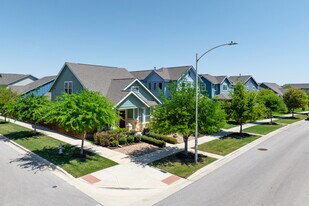 Goodnight Ranch-Townhomes in Austin, TX - Building Photo