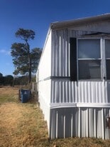 11 Sycamore Ln in Godwin, NC - Building Photo