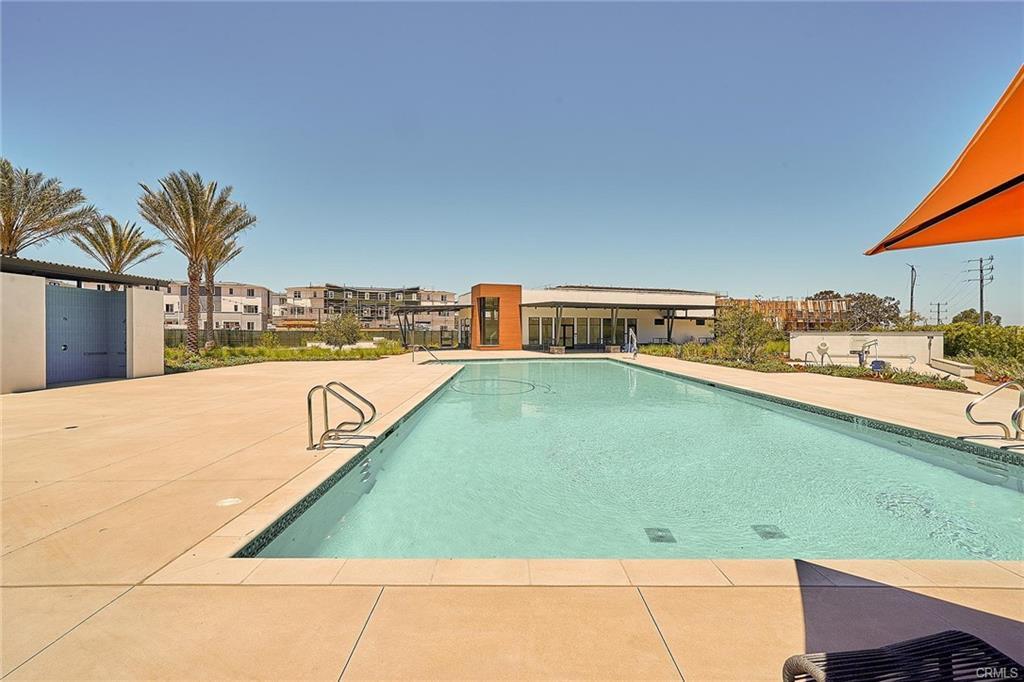 27658 Rockcrest Rd in Los Angeles, CA - Building Photo