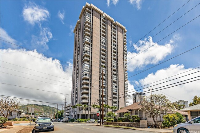 2100 Date St in Honolulu, HI - Building Photo - Building Photo