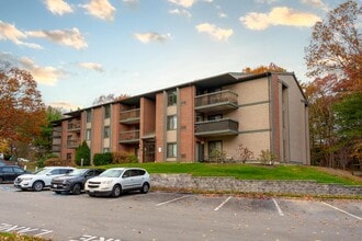 Stone Run East in Weymouth, MA - Building Photo - Building Photo